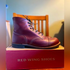 Red Wing Heritage 8119 Iron Ranger in Oxblood size 11.5 D Worn one time!